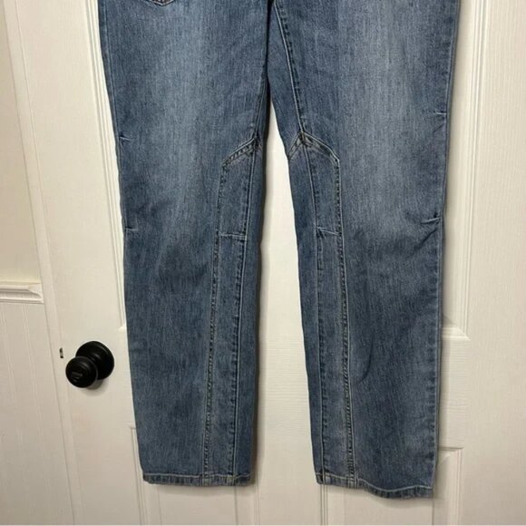 Pilcro The Wanderer Mid-Rise Relaxed Leg Jeans - Picture 7 of 12